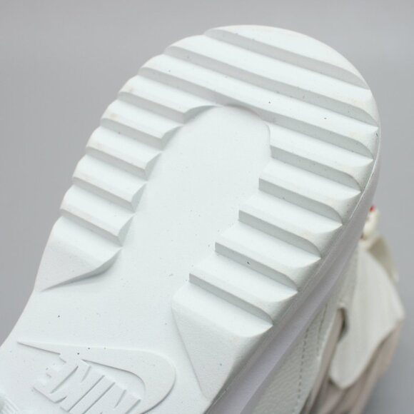 Nike Ladies 10 Tanjun High Rise Phantom/Red/Sand Sneakers Lace Boots AO0355-005 - Picture 10 of 11